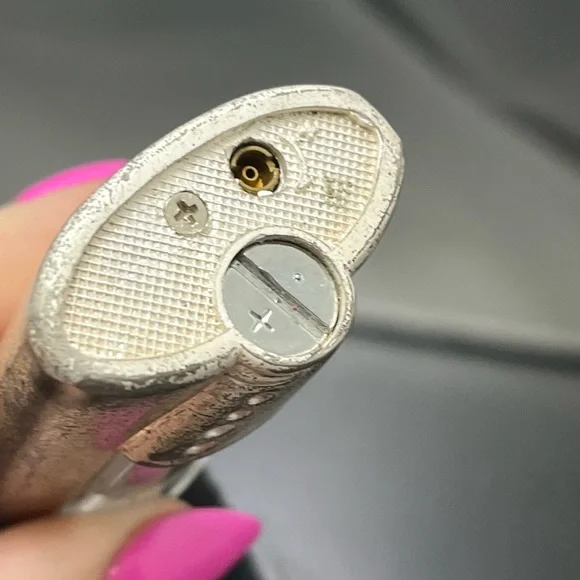 Vintage 80s Dolphin Silver Tone Refillable Lighter - Picture 5 of 6